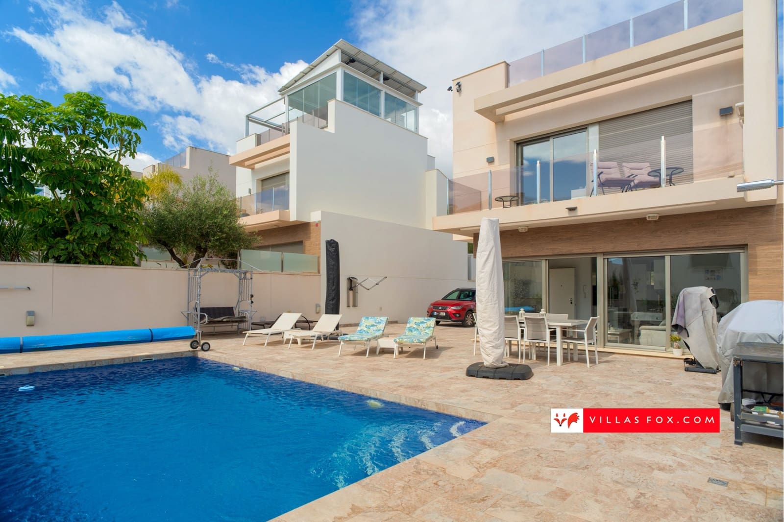 3 Zimmer Villa zu verkaufen in San Miguel de Salinas mit Pool - 429.000 € (Ref: 8981126)