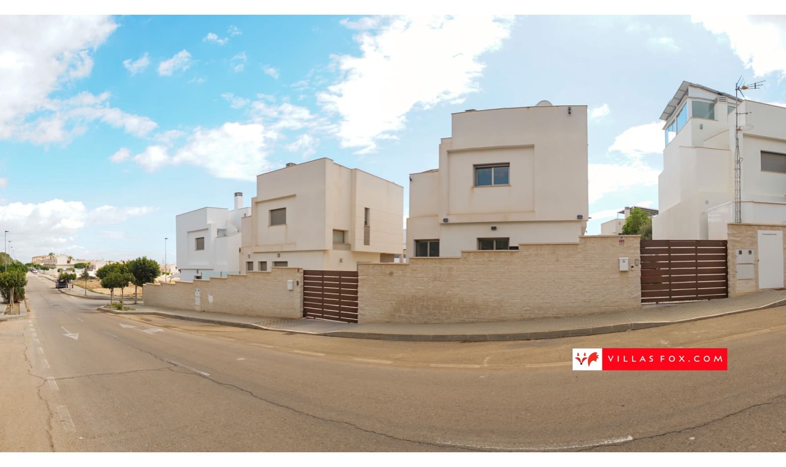 3 quarto Moradia para venda em San Miguel de Salinas com piscina - 429 000 € (Ref: 8981126)