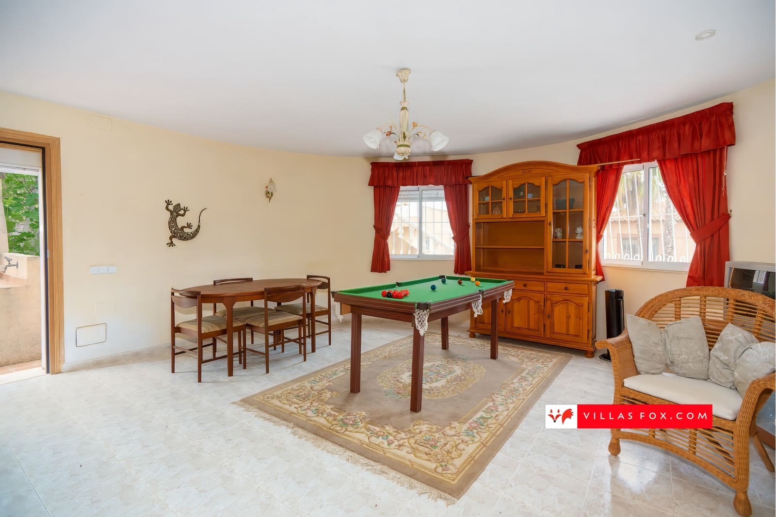 4 soverom Villa til salgs i San Miguel de Salinas med svømmebasseng garasje - € 360 000 (Ref: 8994283)