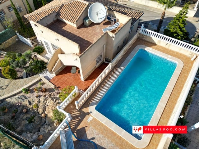 4 quarto Moradia para venda em San Miguel de Salinas com piscina garagem - 360 000 € (Ref: 8994283)