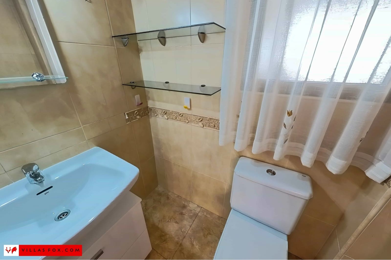 3 soveværelse Byhus til salg i San Miguel de Salinas med swimmingpool garage - € 249.000 (Ref: 9024970)
