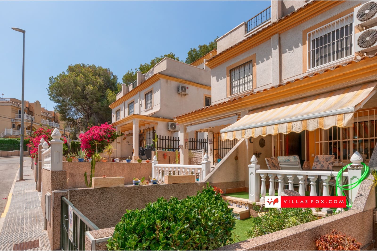 Casa de 2 habitaciones en Algorfa en venta con piscina - 155.000 € (Ref: 9142026)