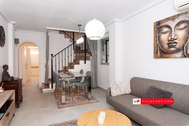 2 bedroom Townhouse for sale in Algorfa with pool - € 155,000 (Ref: 9142026)