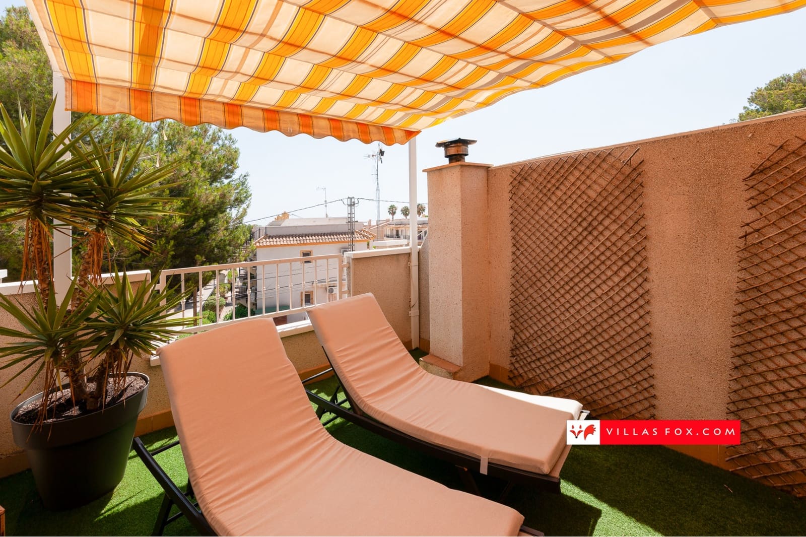 Casa de 2 habitaciones en Algorfa en venta con piscina - 155.000 € (Ref: 9142026)