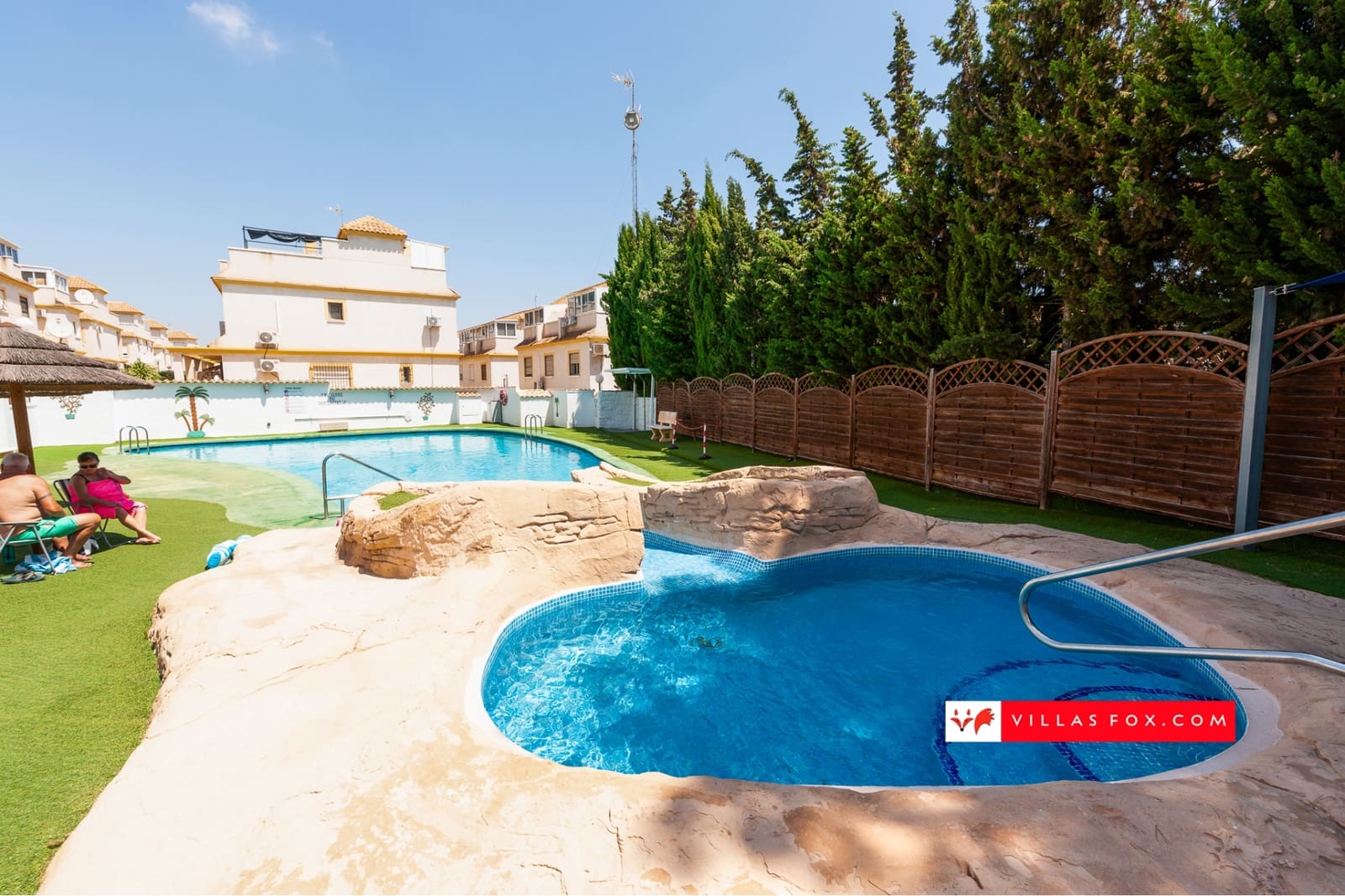 Casa de 2 habitaciones en Algorfa en venta con piscina - 155.000 € (Ref: 9142026)