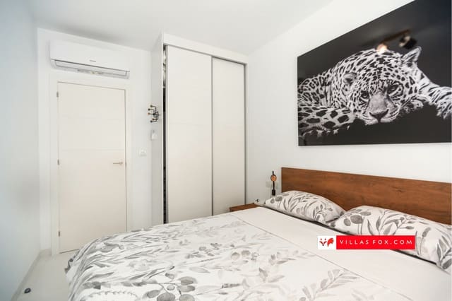 2 soveværelse Lejlighed til salg i San Miguel de Salinas med swimmingpool garage - € 180.000 (Ref: 9160559)