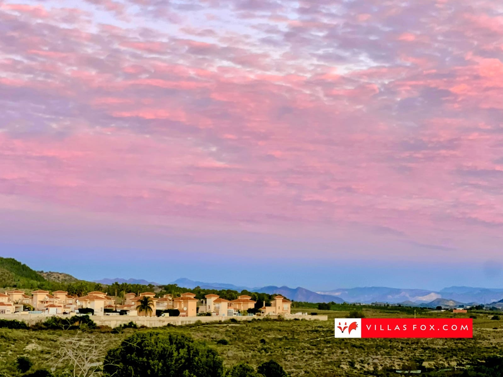 3 makuuhuone Huvila myytävänä paikassa San Miguel de Salinas mukana uima-altaan 
autotalli - 349 000 € (Ref: 9240912)