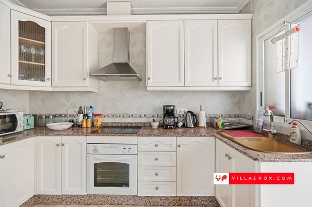 3 soveværelse Villa til salg i San Miguel de Salinas med swimmingpool garage - € 349.000 (Ref: 9240912)