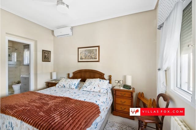 3 makuuhuone Huvila myytävänä paikassa San Miguel de Salinas mukana uima-altaan - 375 000 € (Ref: 9246216)