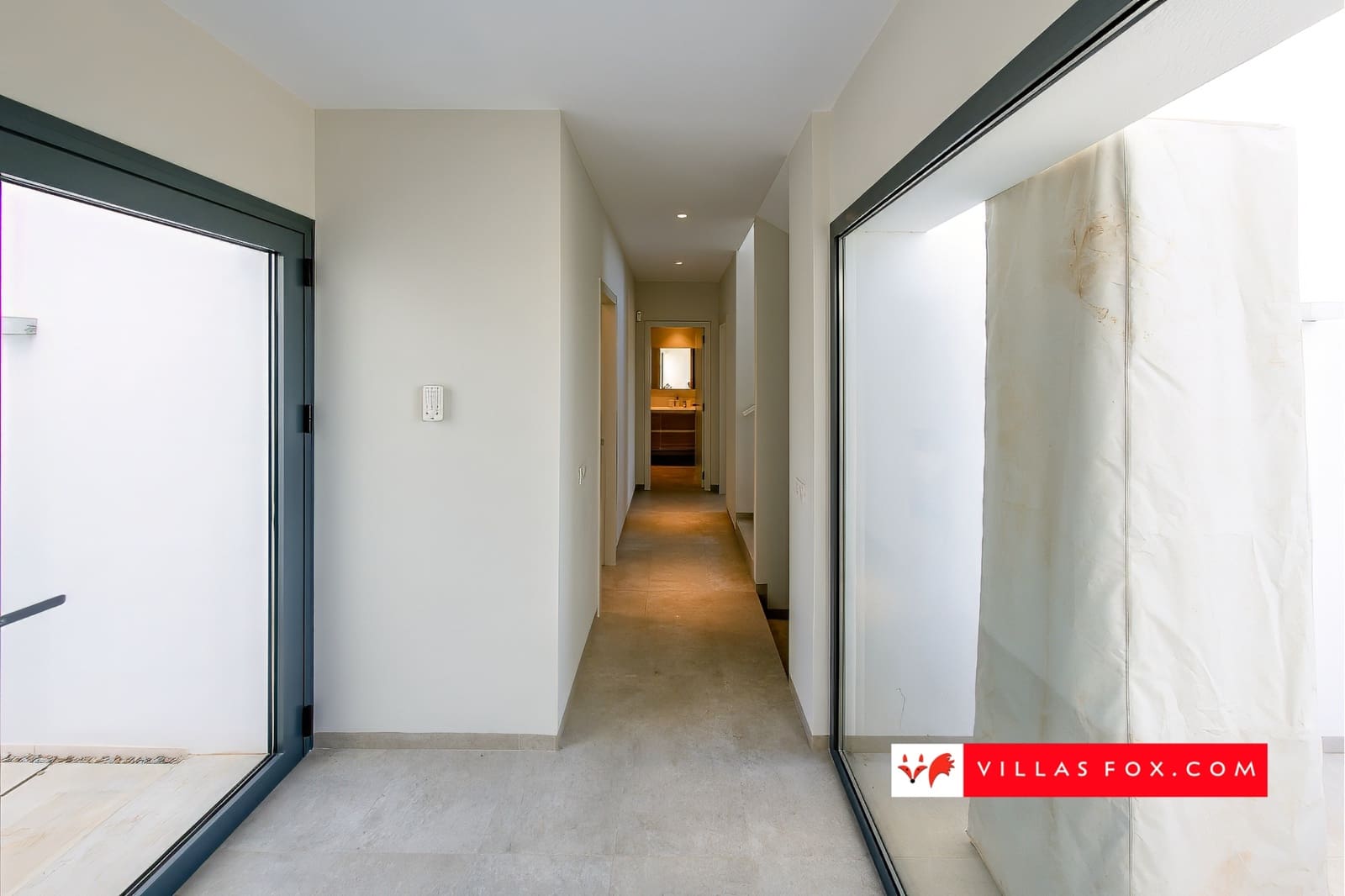 3 bedroom Villa for sale in Orihuela Costa with pool garage - € 995,000 (Ref: 9265633)