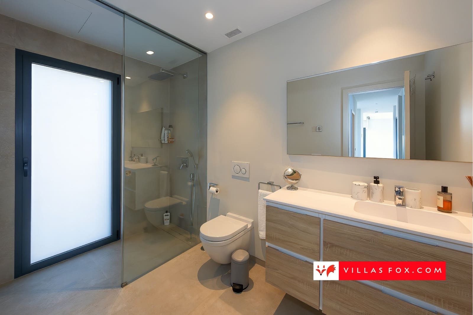 3 bedroom Villa for sale in Orihuela Costa with pool garage - € 995,000 (Ref: 9265633)