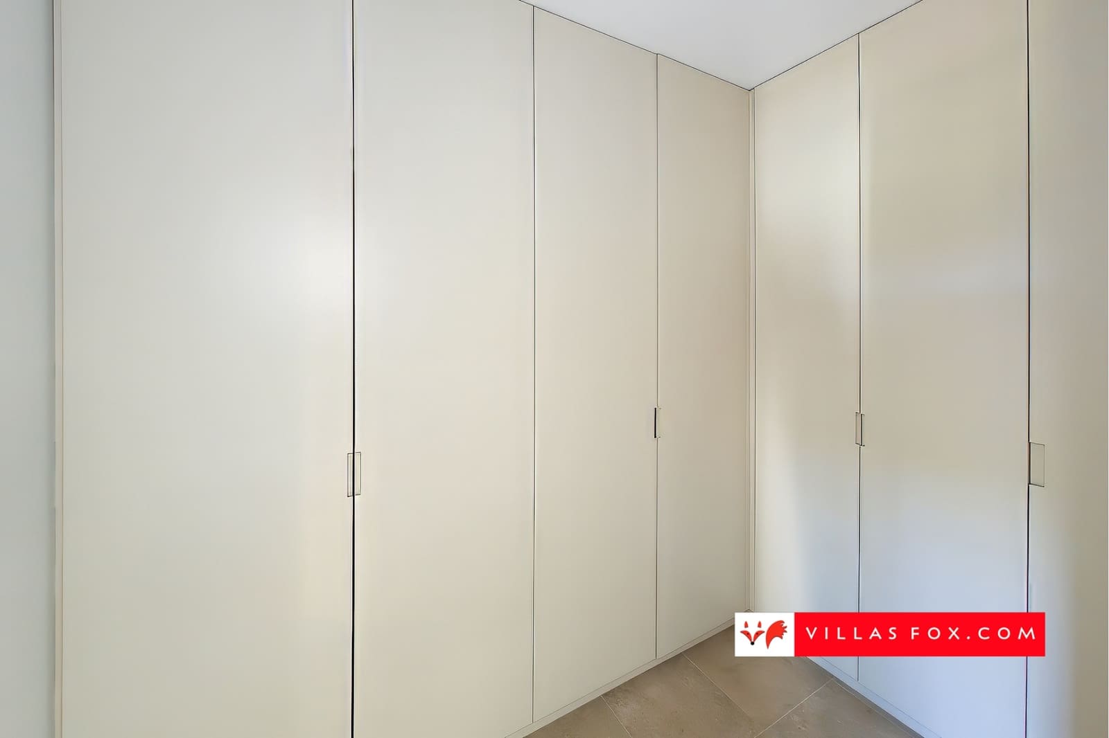 3 bedroom Villa for sale in Orihuela Costa with pool garage - € 995,000 (Ref: 9265633)