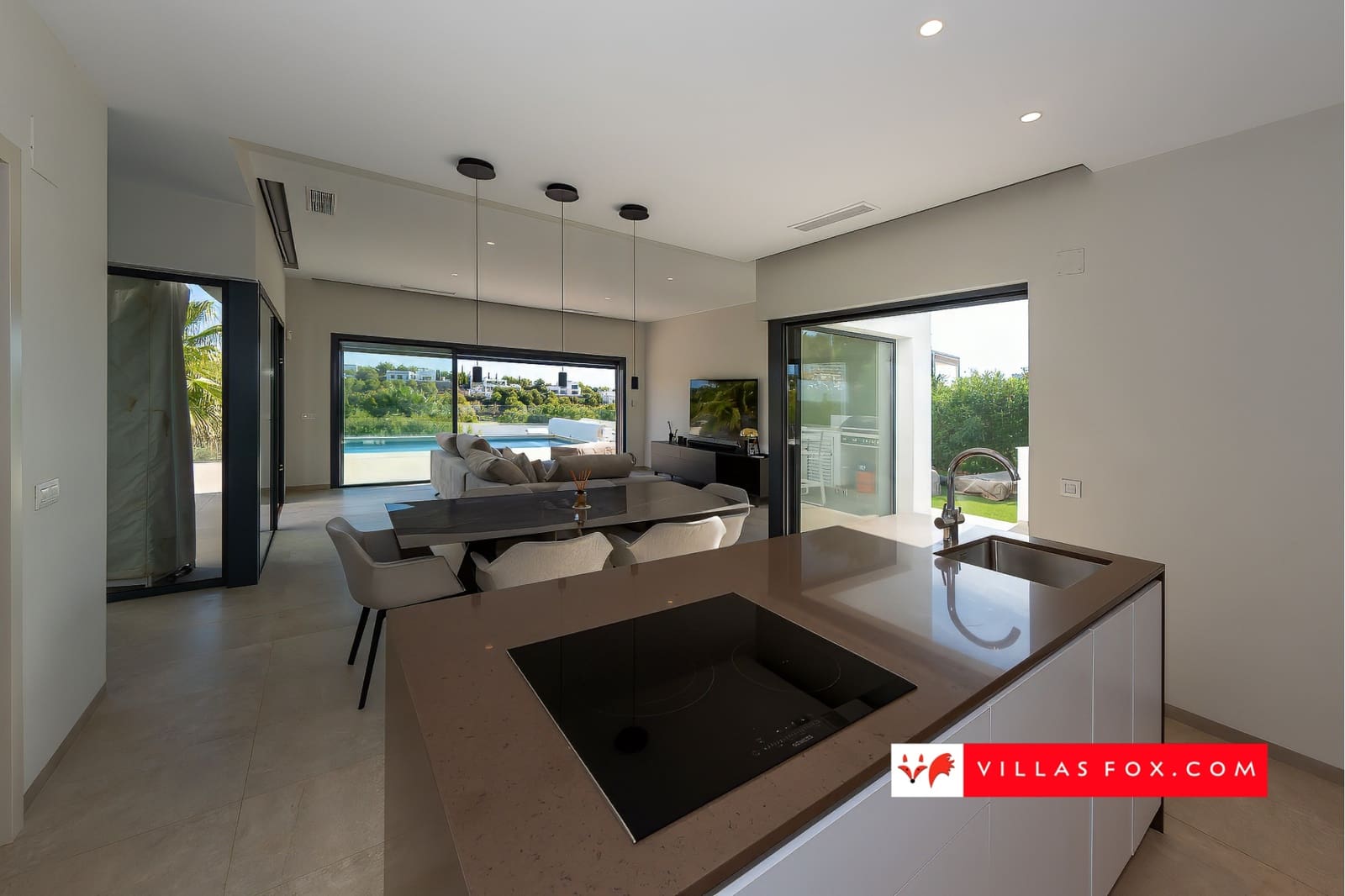 3 bedroom Villa for sale in Orihuela Costa with pool garage - € 995,000 (Ref: 9265633)