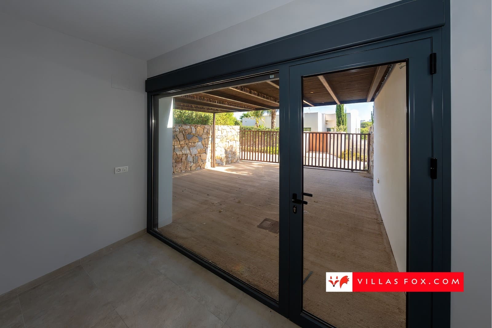 3 bedroom Villa for sale in Orihuela Costa with pool garage - € 995,000 (Ref: 9265633)