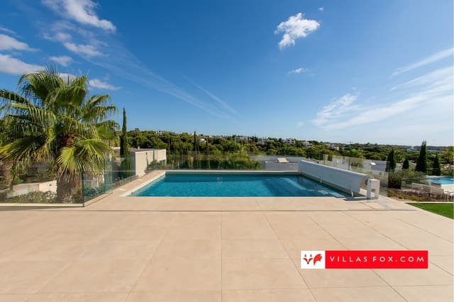 Chalet de 3 habitaciones en Las Colinas Golf, Orihuela en venta con piscina garaje - 995.000 € (Ref: 9265633)