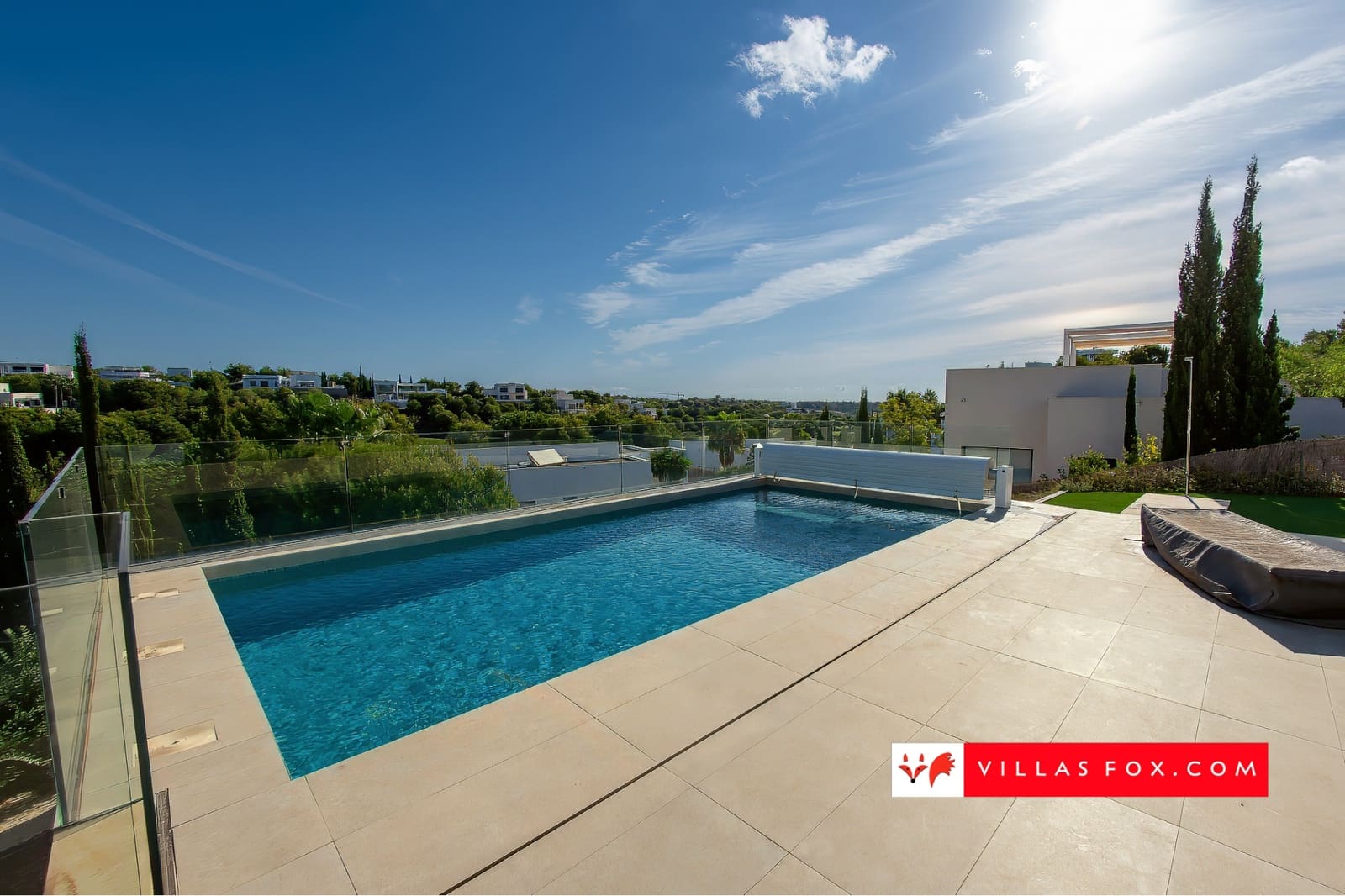 3 bedroom Villa for sale in Orihuela Costa with pool garage - € 995,000 (Ref: 9265633)