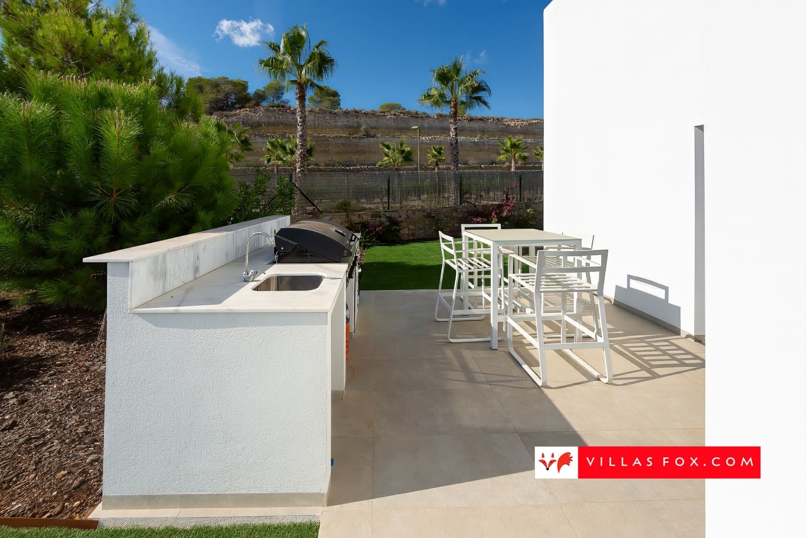 3 bedroom Villa for sale in Orihuela Costa with pool garage - € 995,000 (Ref: 9265633)