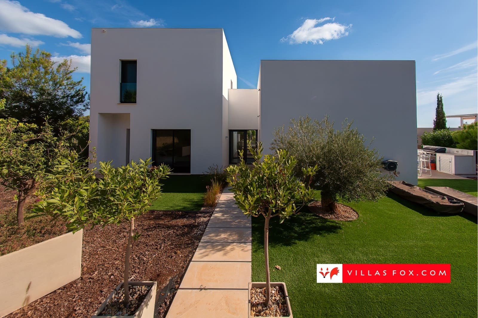 3 bedroom Villa for sale in Orihuela Costa with pool garage - € 995,000 (Ref: 9265633)