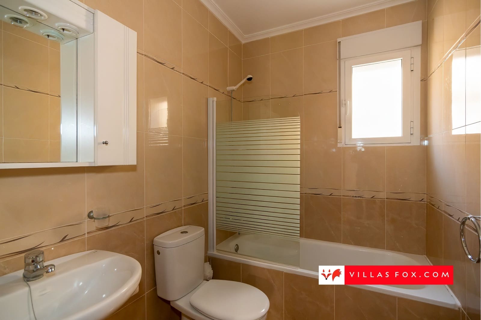 Chalet de 4 habitaciones en San Miguel de Salinas en venta con piscina - 269.950 € (Ref: 9278542)