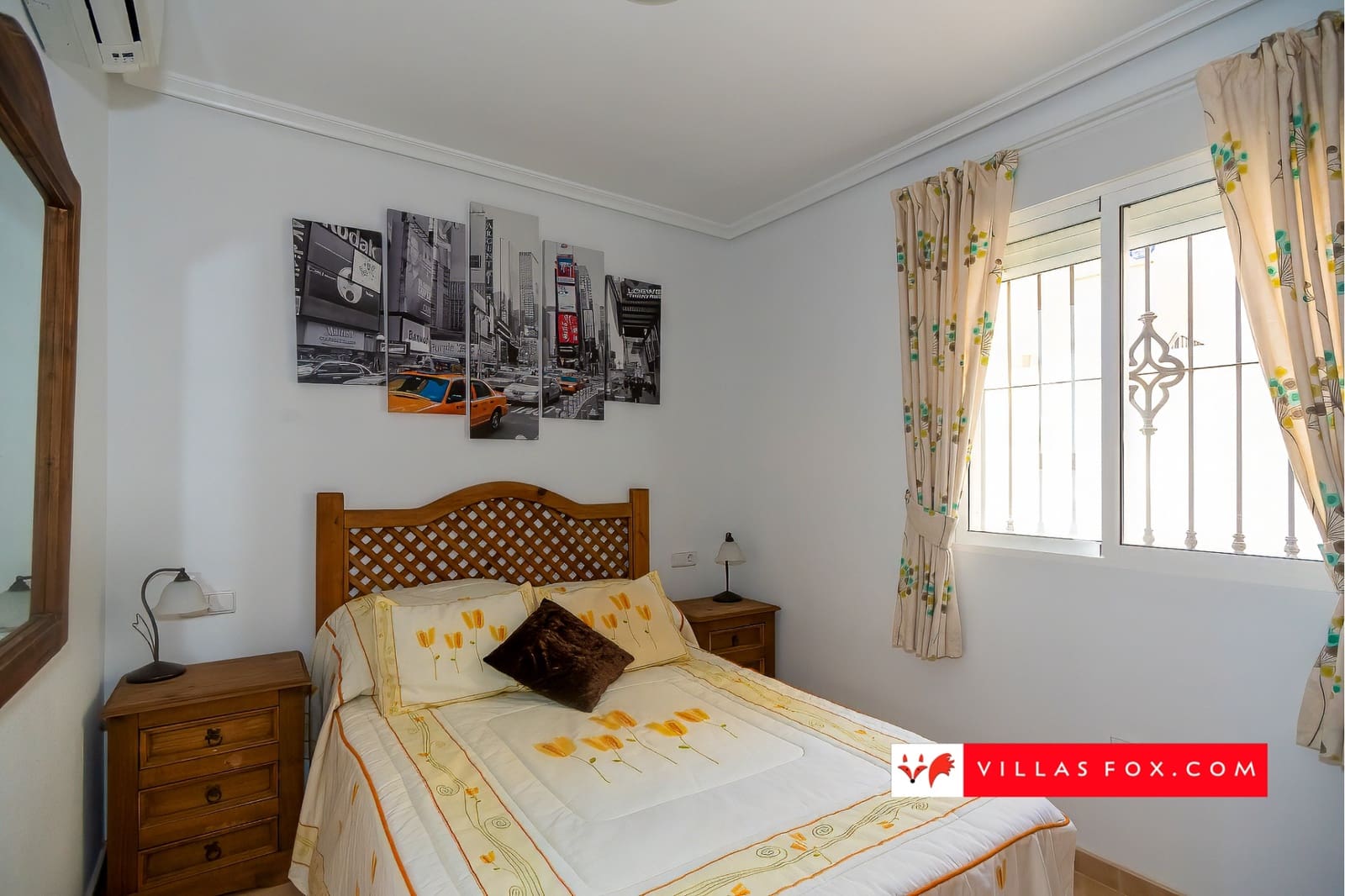 Chalet de 4 habitaciones en San Miguel de Salinas en venta con piscina - 269.950 € (Ref: 9278542)