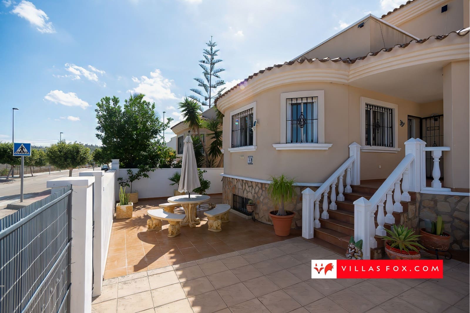 Chalet de 4 habitaciones en San Miguel de Salinas en venta con piscina - 269.950 € (Ref: 9278542)