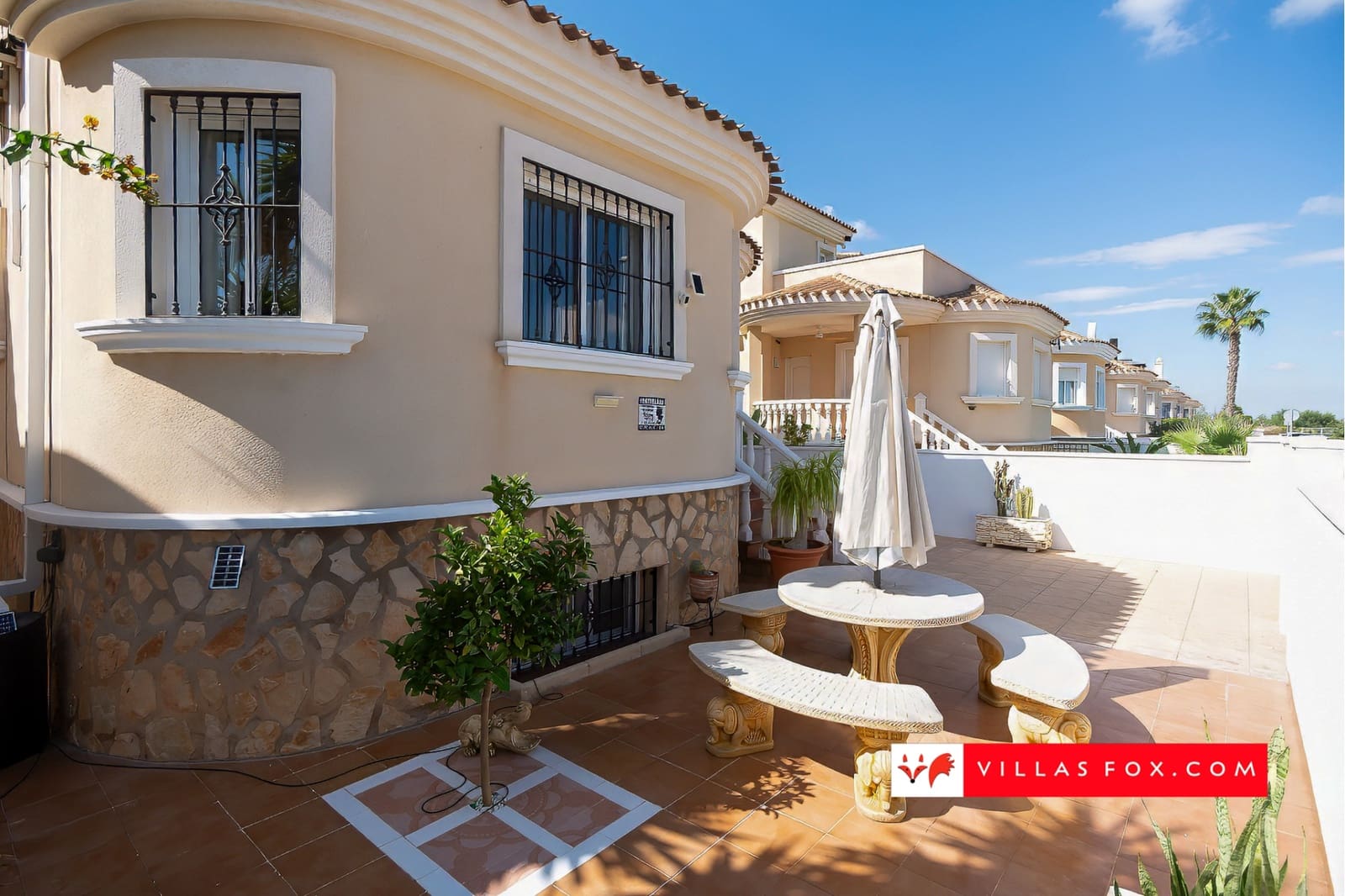 Chalet de 4 habitaciones en San Miguel de Salinas en venta con piscina - 269.950 € (Ref: 9278542)