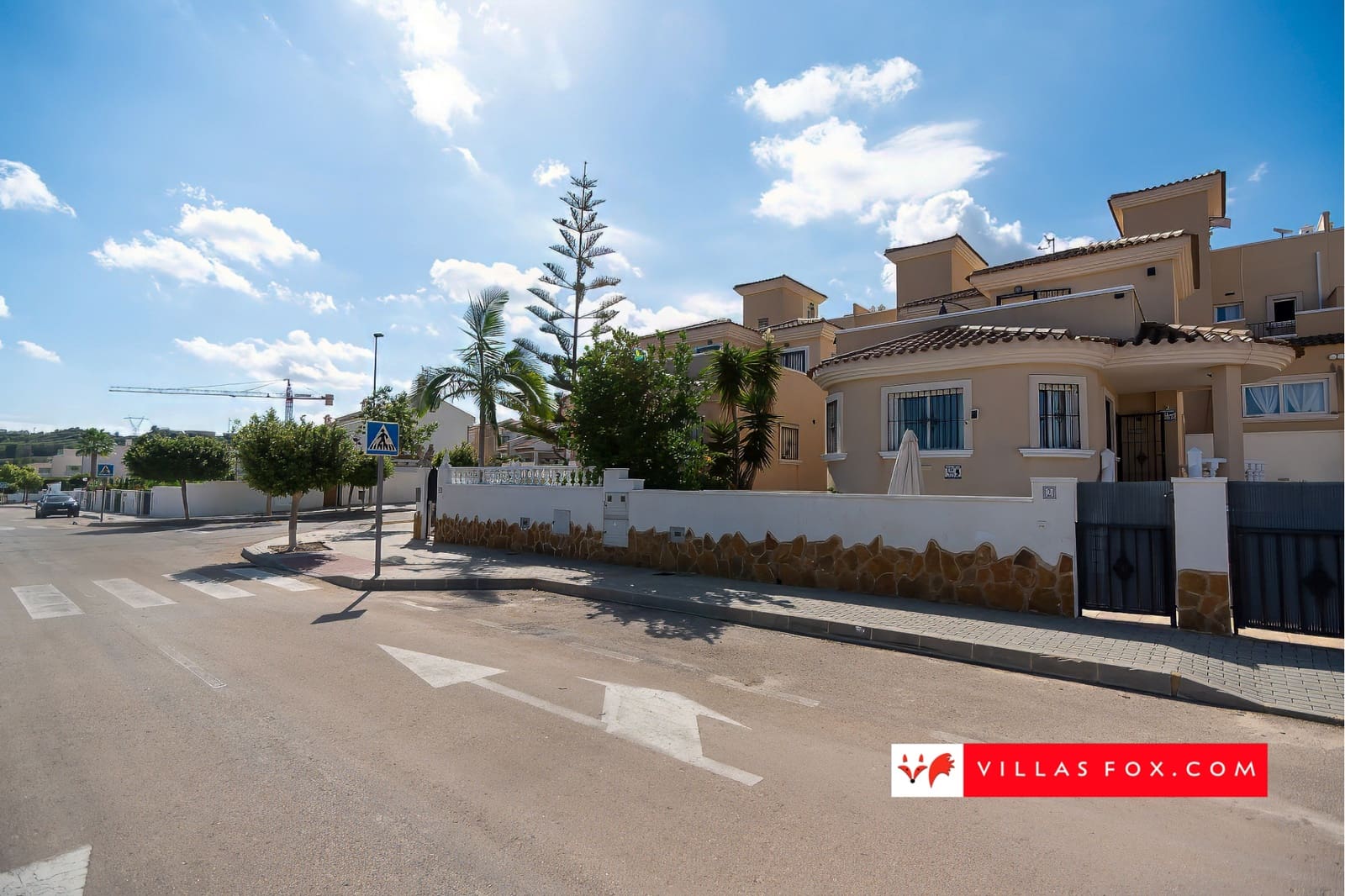 Chalet de 4 habitaciones en San Miguel de Salinas en venta con piscina - 269.950 € (Ref: 9278542)