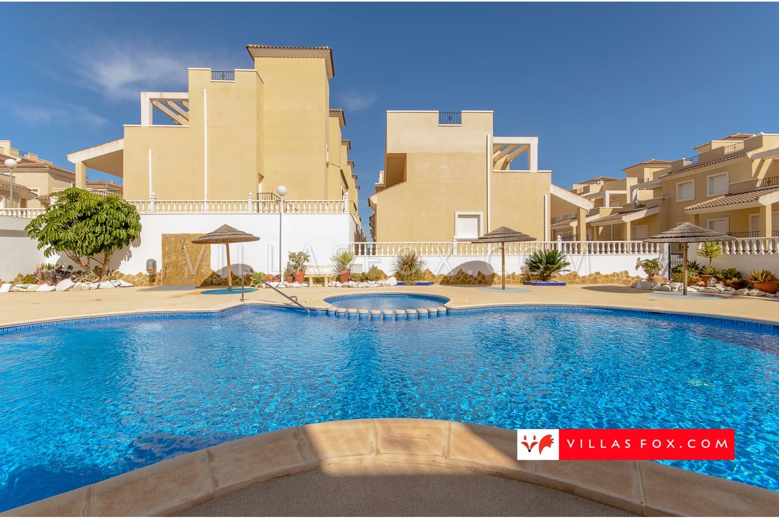 Chalet de 4 habitaciones en San Miguel de Salinas en venta con piscina - 269.950 € (Ref: 9278542)