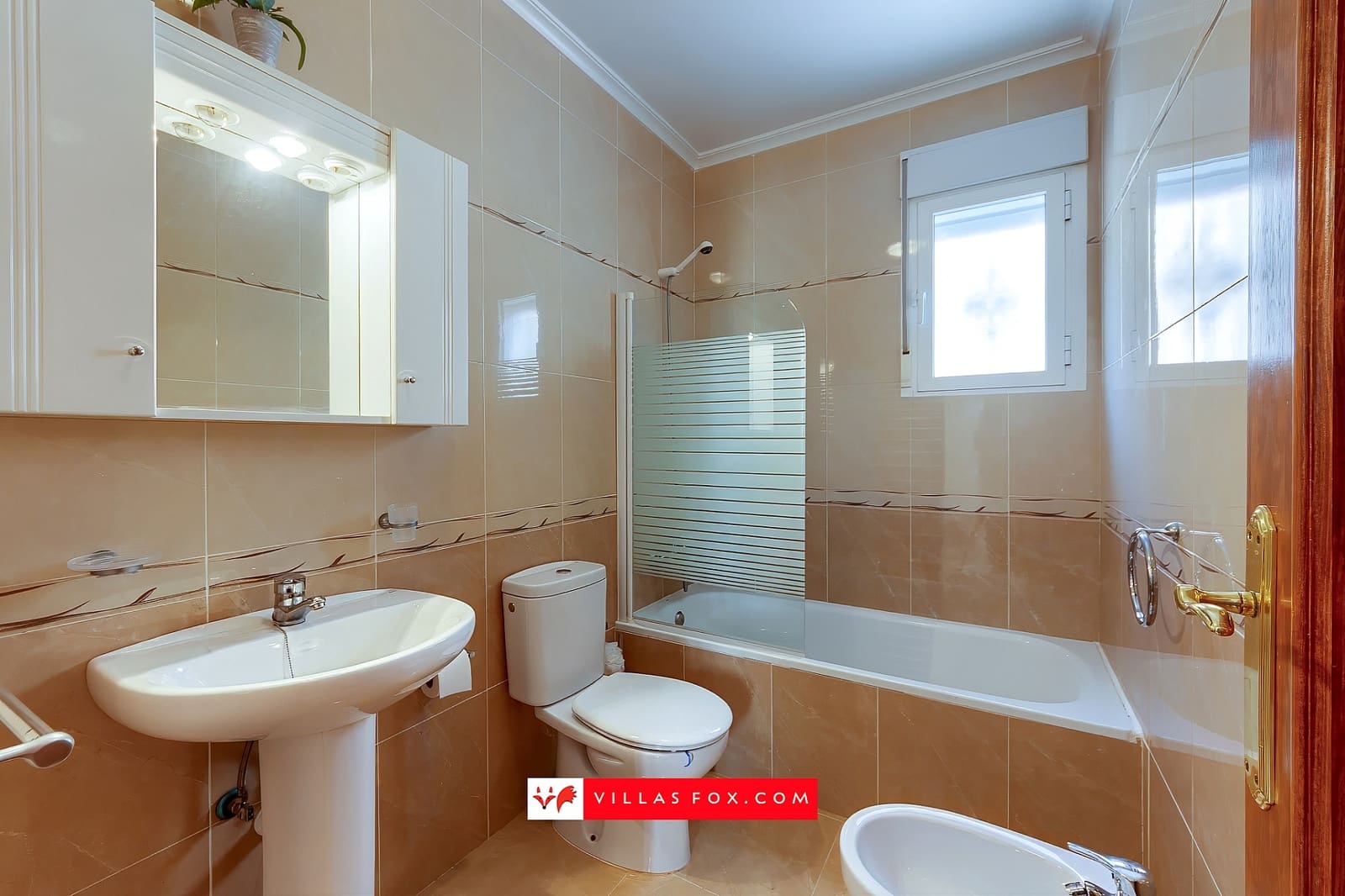 4 bedroom Villa for sale in San Miguel de Salinas with pool - € 259,000 (Ref: 9278542)
