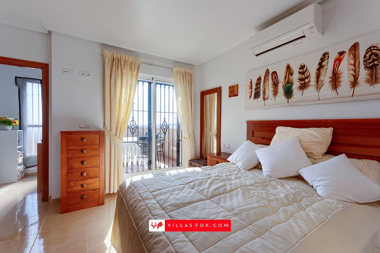 4 bedroom Villa for sale in San Miguel de Salinas with pool - € 259,000 (Ref: 9278542)
