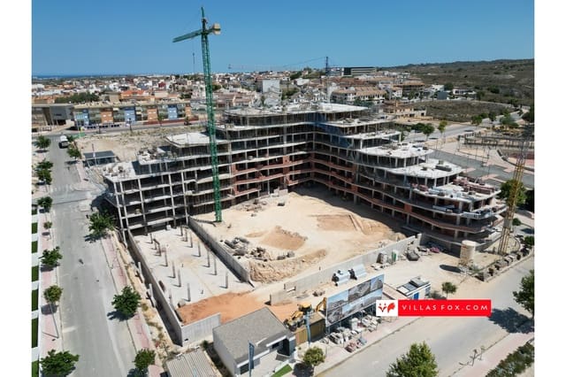 Apartamento de 3 habitaciones en San Miguel de Salinas en venta con piscina garaje - 274.900 € (Ref: 9287924)