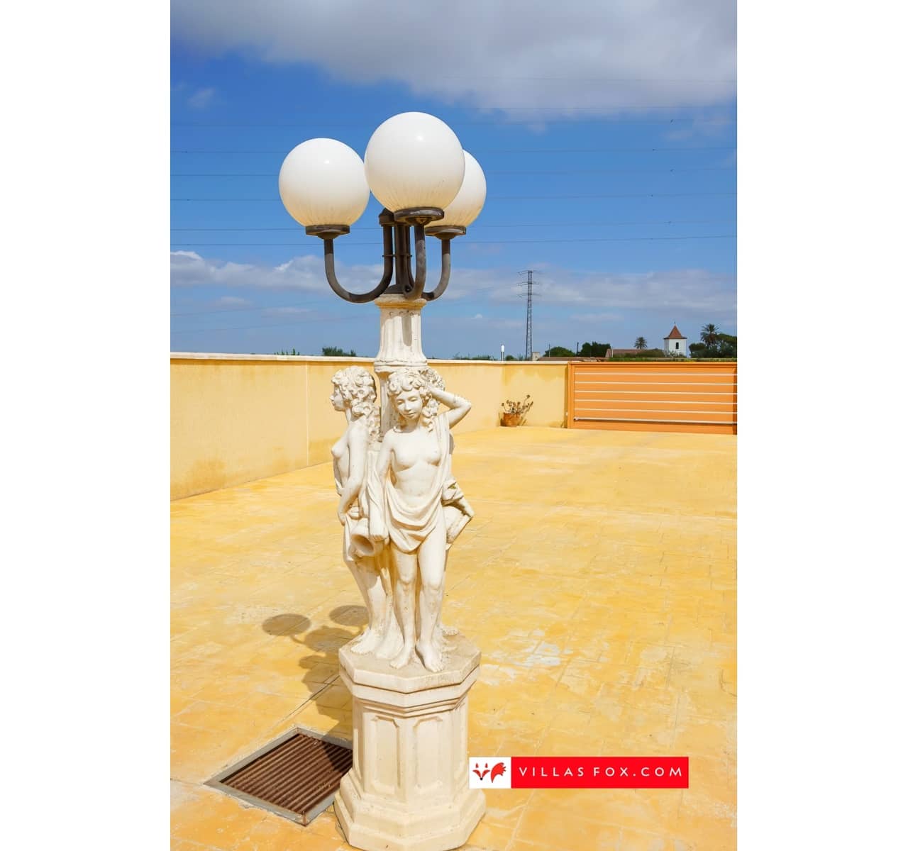 Chalet de 5 habitaciones en San Miguel de Salinas en venta con piscina - 450.000 € (Ref: 9296545)