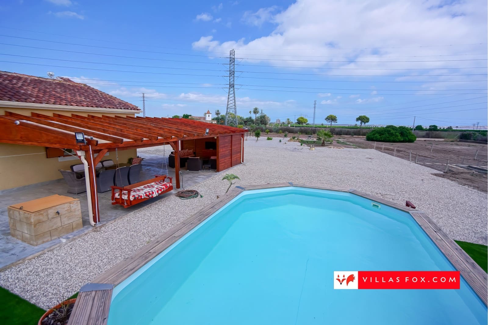 Chalet de 5 habitaciones en San Miguel de Salinas en venta con piscina - 450.000 € (Ref: 9296545)
