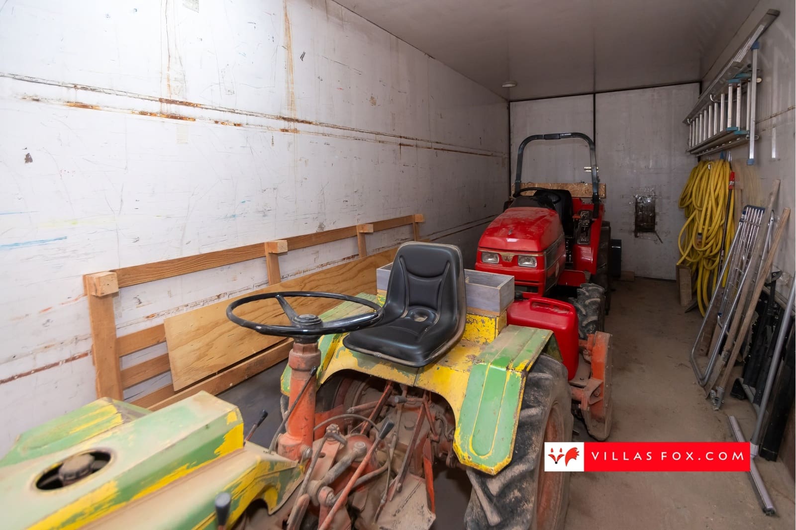 Chalet de 5 habitaciones en San Miguel de Salinas en venta con piscina - 450.000 € (Ref: 9296545)