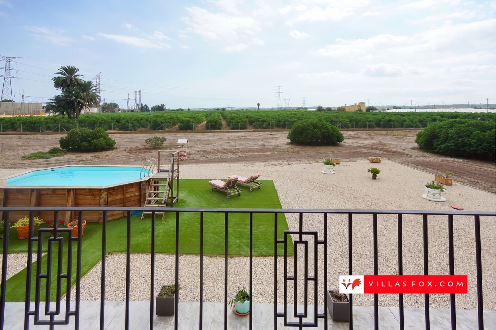 Chalet de 5 habitaciones en San Miguel de Salinas en venta con piscina - 450.000 € (Ref: 9296545)