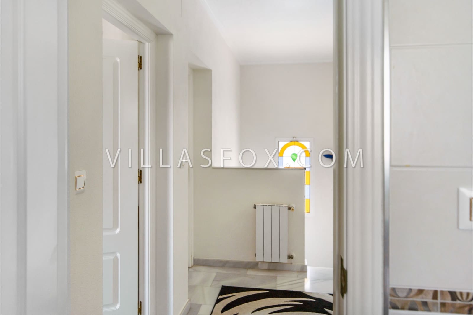 3 soveværelse Villa til salg i San Miguel de Salinas med swimmingpool garage - € 375.000 (Ref: 9302010)