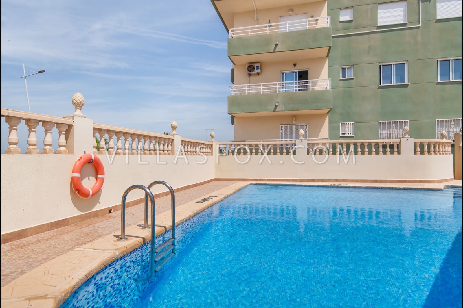 2 bedroom Apartment for sale in San Miguel de Salinas with pool - € 99,900 (Ref: 9308144)