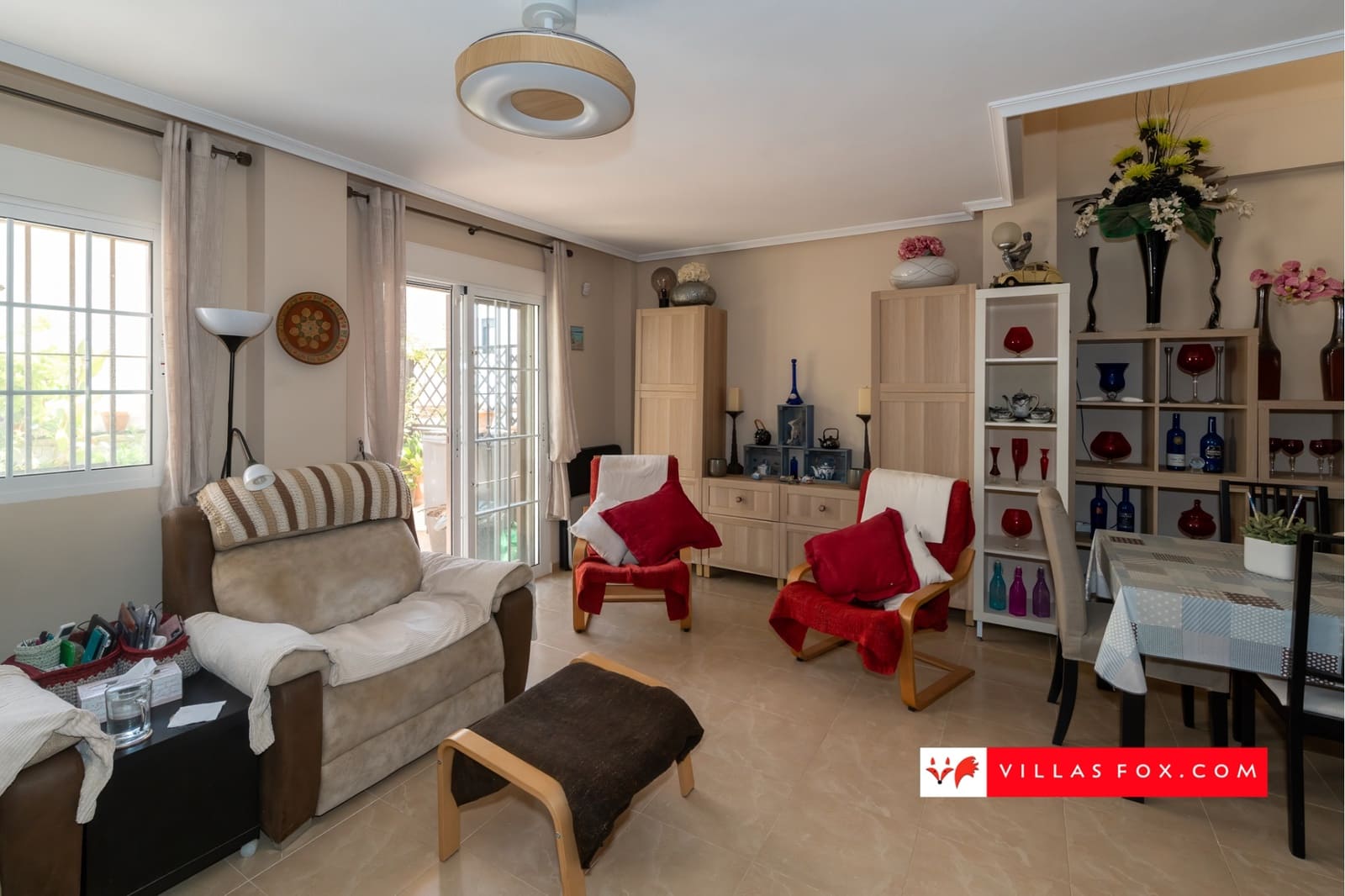 3 soveværelse Byhus til salg i San Miguel de Salinas med swimmingpool - € 189.500 (Ref: 9311607)