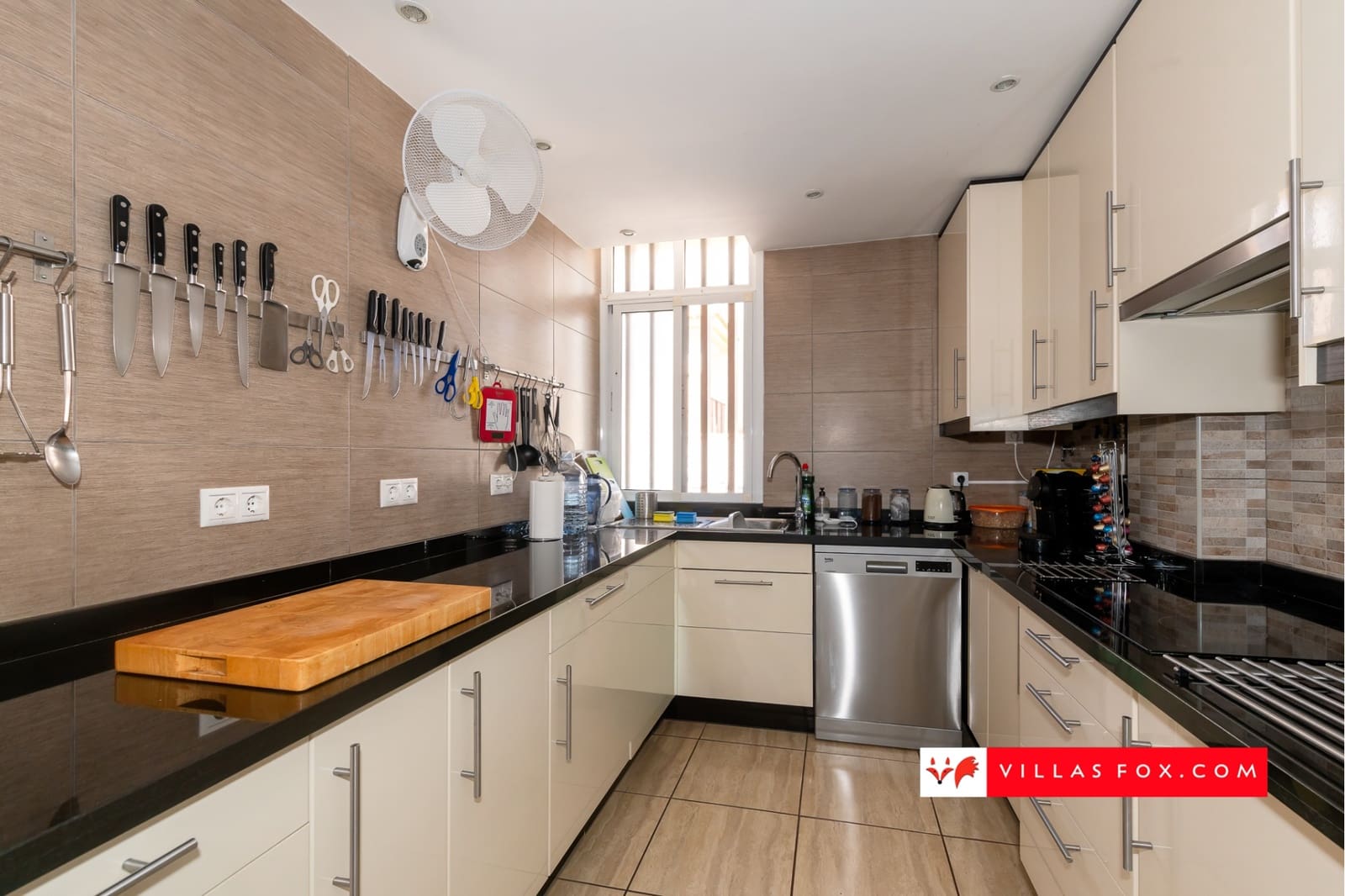 3 soveværelse Byhus til salg i San Miguel de Salinas med swimmingpool - € 189.500 (Ref: 9311607)