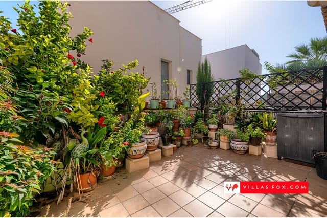 3 quarto Casa em Banda para venda em San Miguel de Salinas com piscina - 189 500 € (Ref: 9311607)