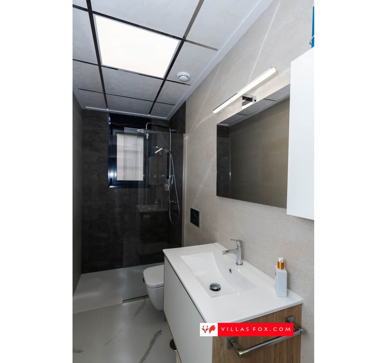 2 makuuhuone Huoneisto myytävänä paikassa San Miguel de Salinas mukana uima-altaan 
autotalli - 329 000 € (Ref: 9325786)