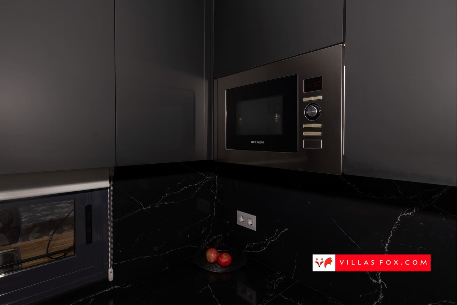 2 makuuhuone Huoneisto myytävänä paikassa San Miguel de Salinas mukana uima-altaan 
autotalli - 329 000 € (Ref: 9325786)