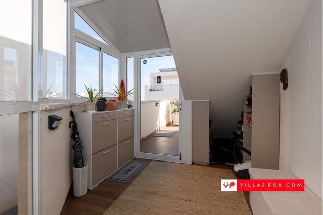 2 makuuhuone Huoneisto myytävänä paikassa San Miguel de Salinas mukana uima-altaan 
autotalli - 329 000 € (Ref: 9325786)