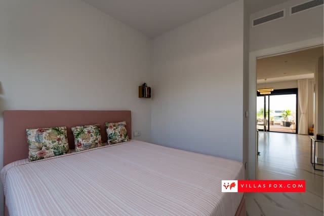 2 makuuhuone Huoneisto myytävänä paikassa San Miguel de Salinas mukana uima-altaan 
autotalli - 329 000 € (Ref: 9325786)