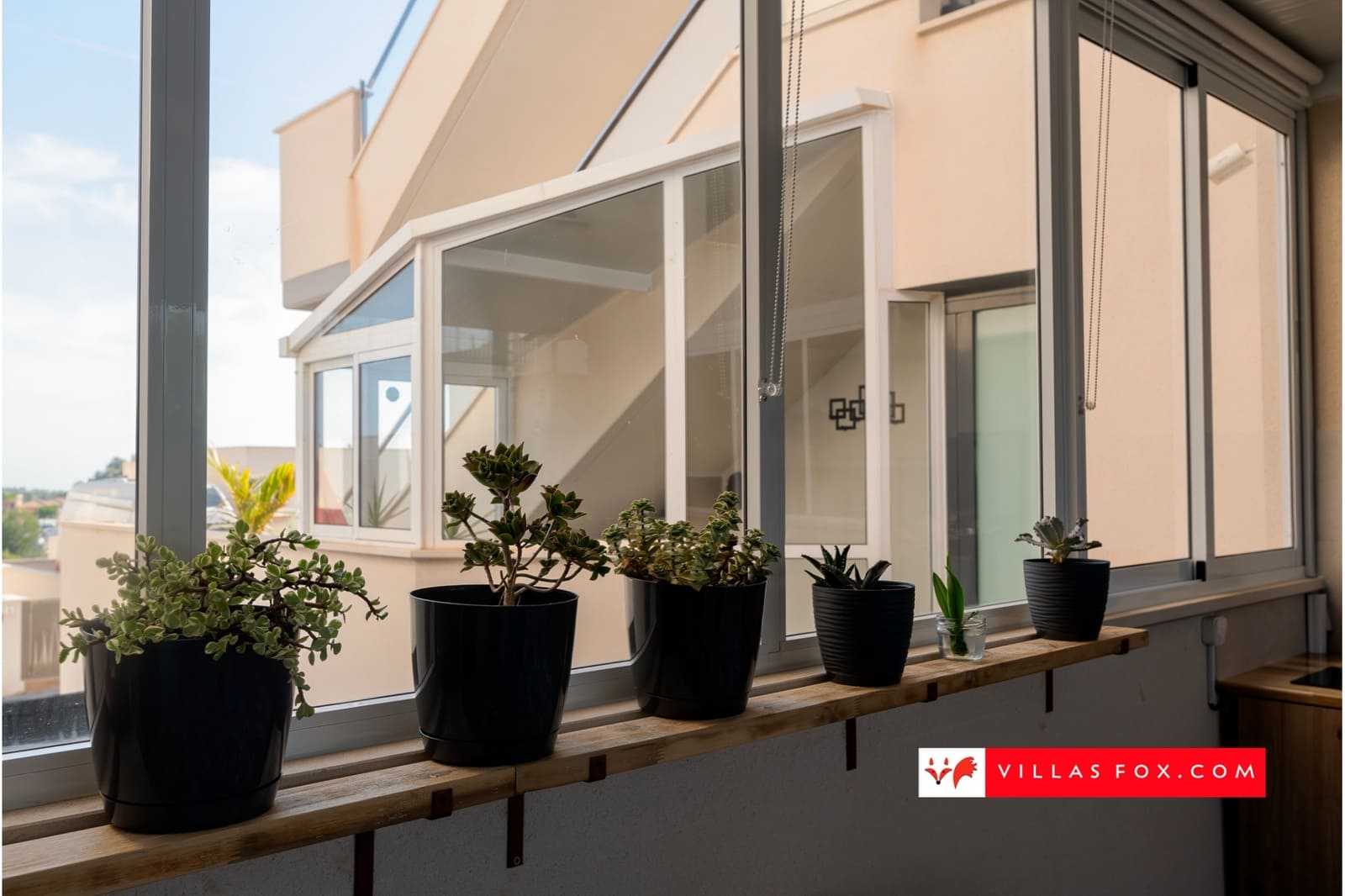 2 makuuhuone Huoneisto myytävänä paikassa San Miguel de Salinas mukana uima-altaan 
autotalli - 329 000 € (Ref: 9325786)