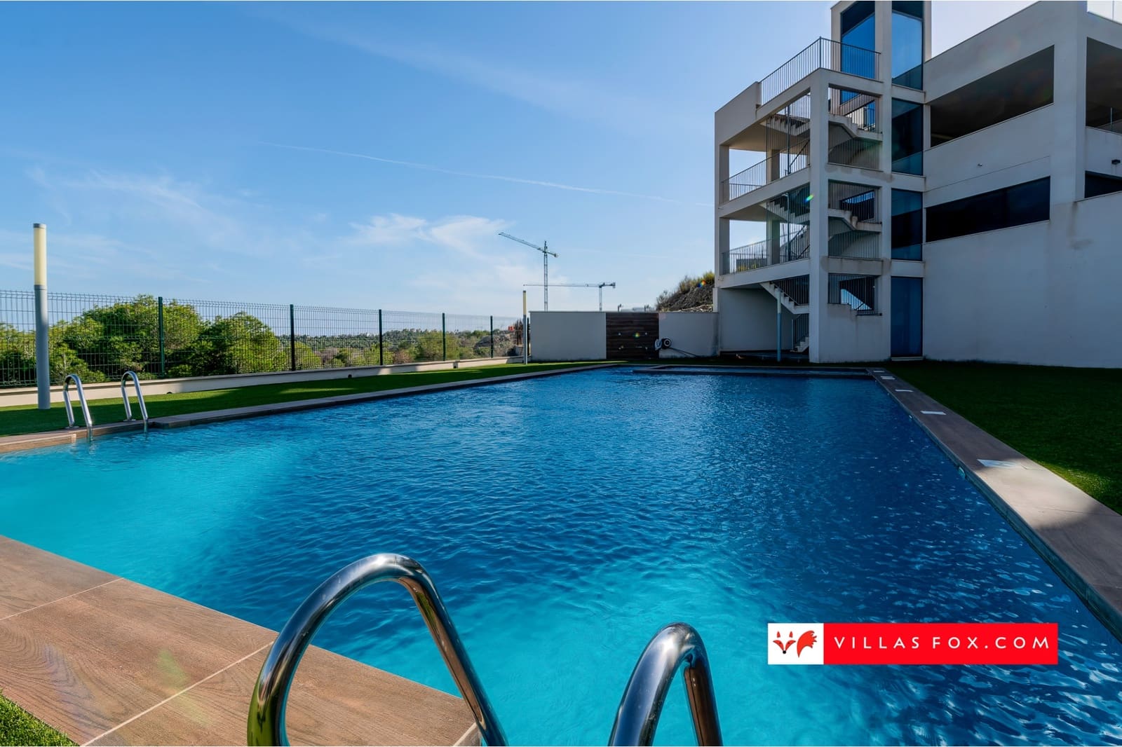 2 makuuhuone Huoneisto myytävänä paikassa San Miguel de Salinas mukana uima-altaan 
autotalli - 329 000 € (Ref: 9325786)