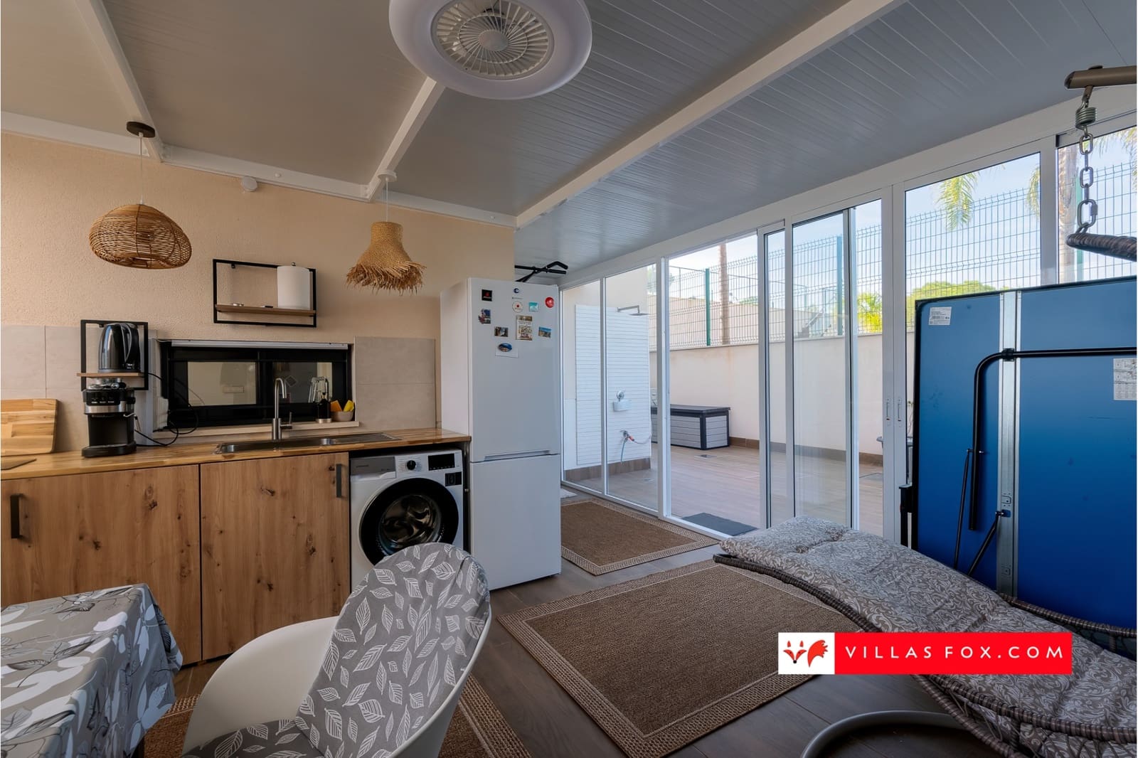 2 makuuhuone Huoneisto myytävänä paikassa San Miguel de Salinas mukana uima-altaan 
autotalli - 329 000 € (Ref: 9325786)