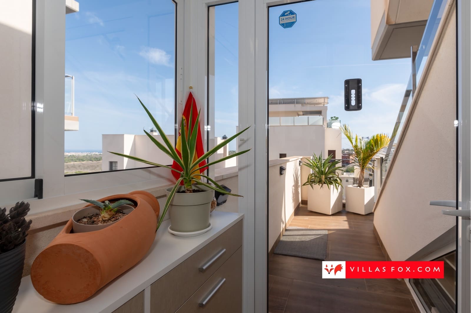 2 makuuhuone Huoneisto myytävänä paikassa San Miguel de Salinas mukana uima-altaan 
autotalli - 329 000 € (Ref: 9325786)