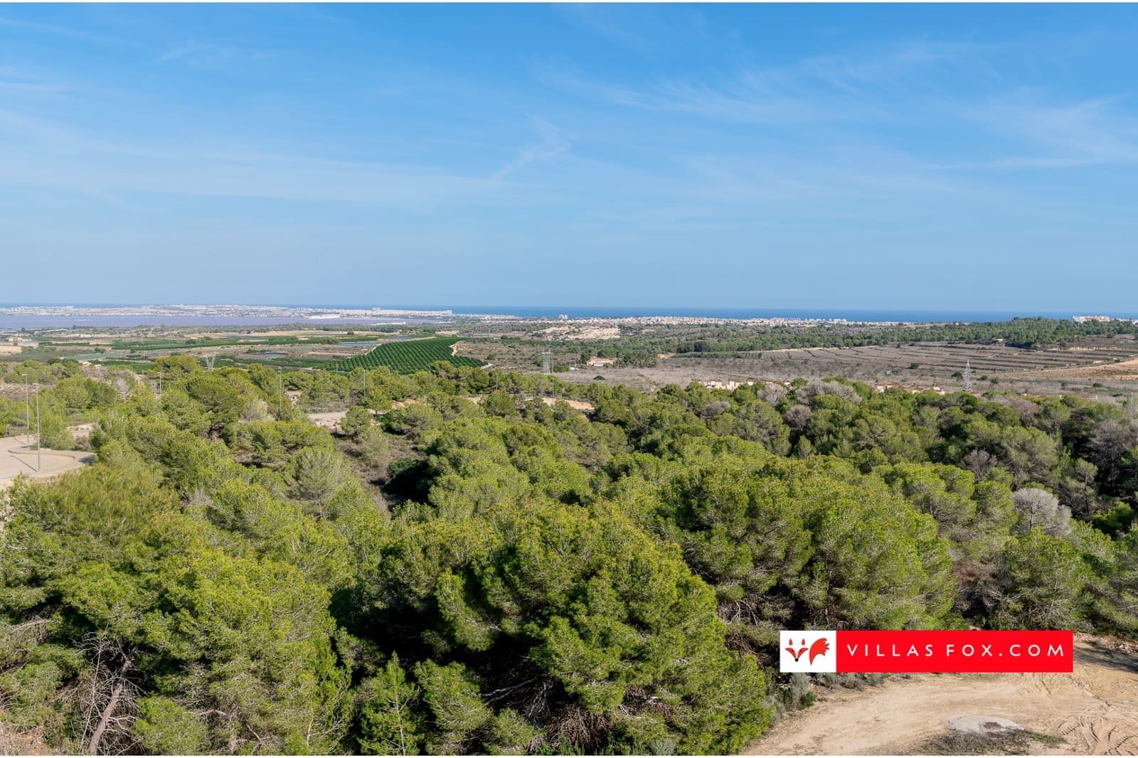 2 makuuhuone Huoneisto myytävänä paikassa San Miguel de Salinas mukana uima-altaan 
autotalli - 329 000 € (Ref: 9325786)