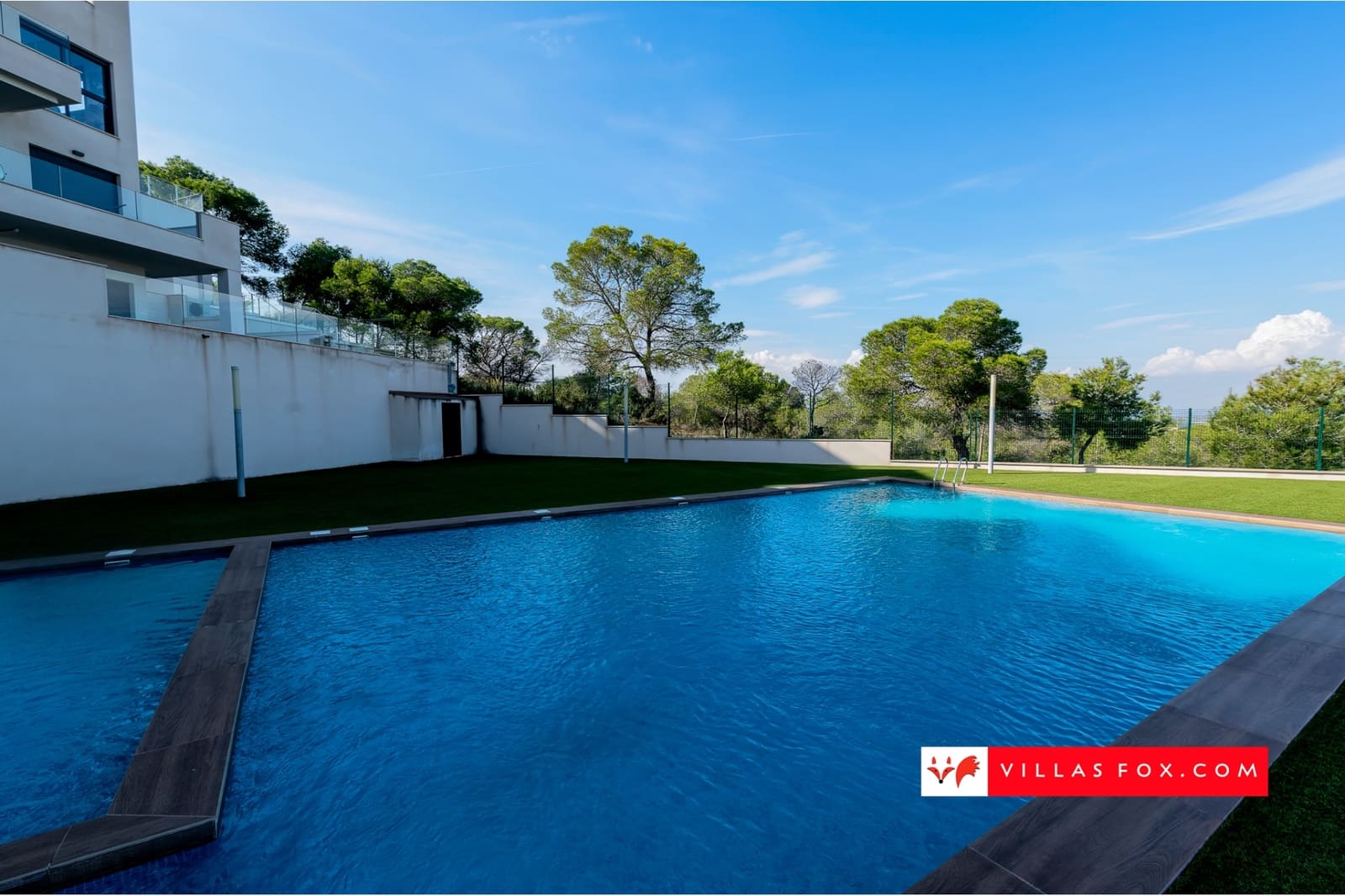 2 makuuhuone Huoneisto myytävänä paikassa San Miguel de Salinas mukana uima-altaan 
autotalli - 329 000 € (Ref: 9325786)